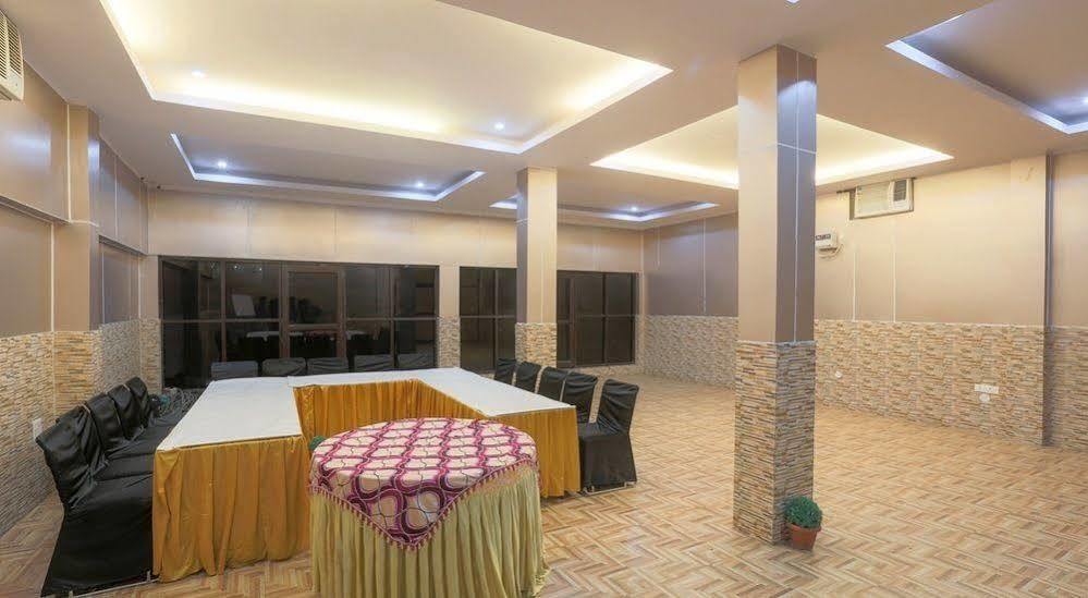 Grand Legacy Beacon, Dehradun Hotel Exterior foto